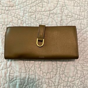 Fossil Kier Vegan Cactus Tab Clutch
